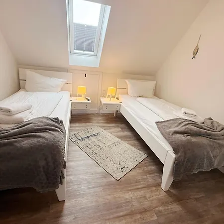 Mien Hus, 3 شقة